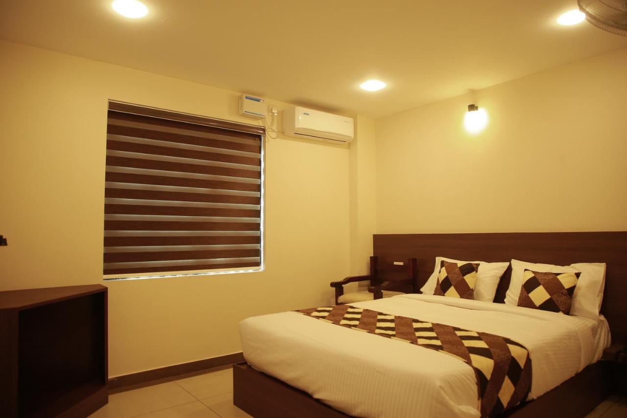 Kalathil Tourist Home Kunnamkulam المظهر الخارجي الصورة