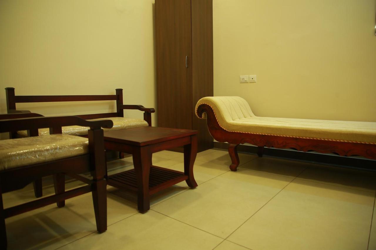 Kalathil Tourist Home Kunnamkulam المظهر الخارجي الصورة